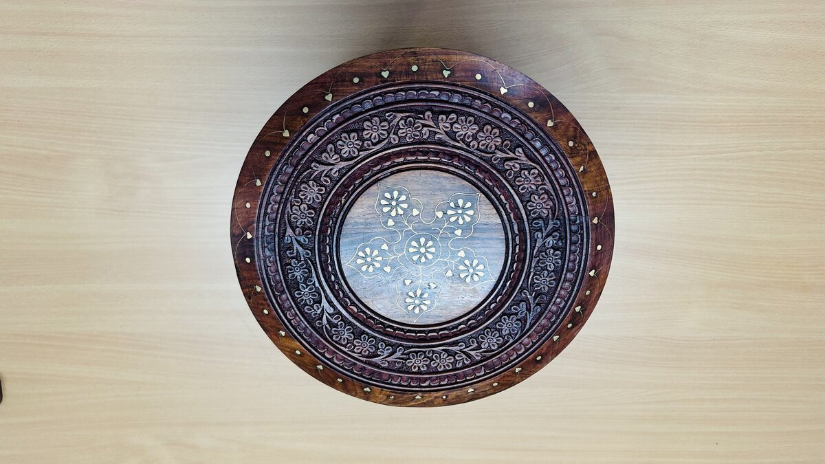Furniture & Decor