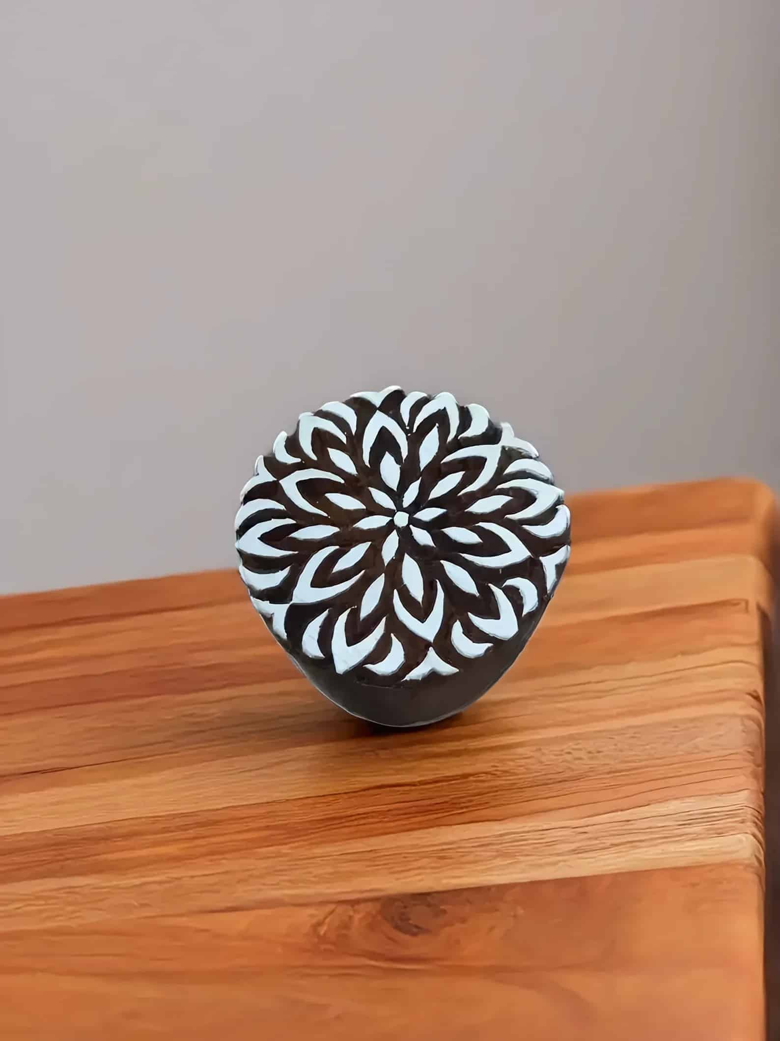 A Medium Mandala, - Image 2